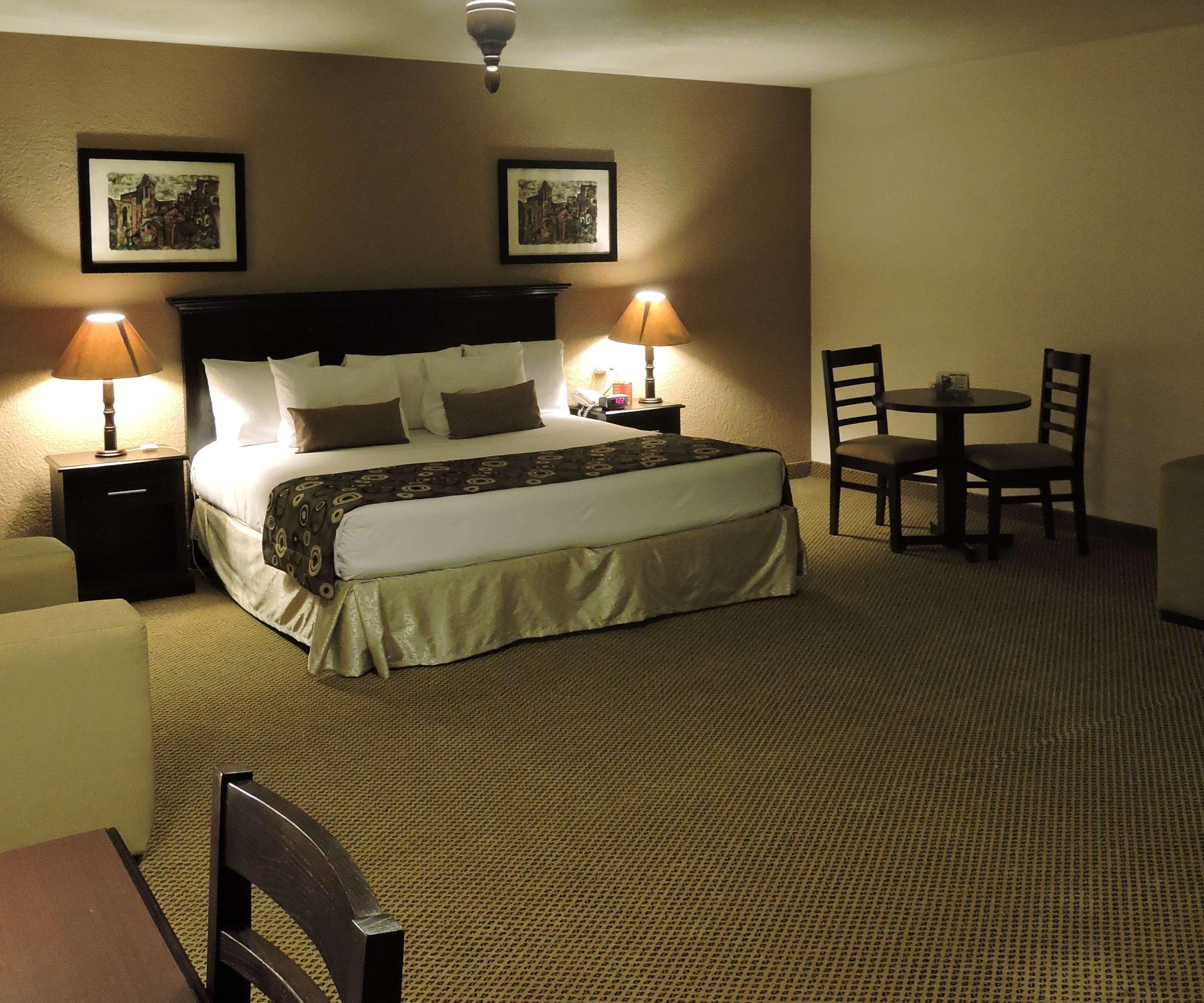 Best Western Posada Del Rio Gomez Palacio Exteriör bild