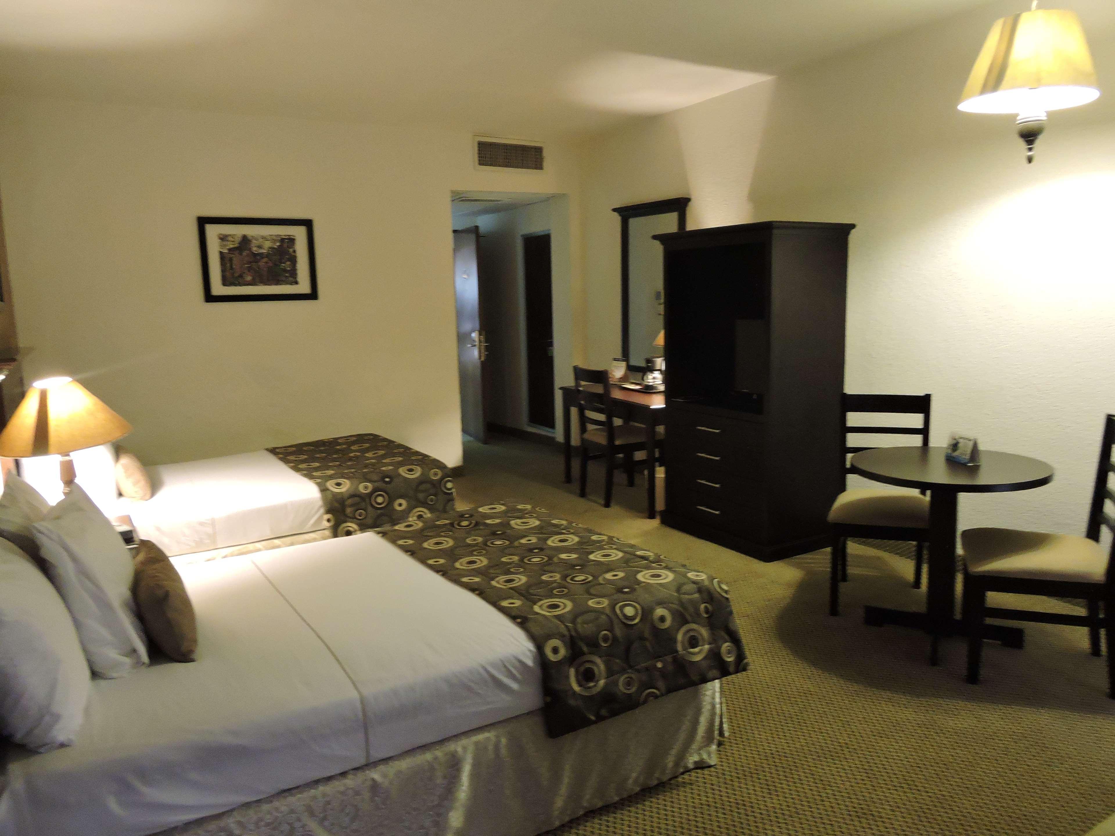 Best Western Posada Del Rio Gomez Palacio Exteriör bild